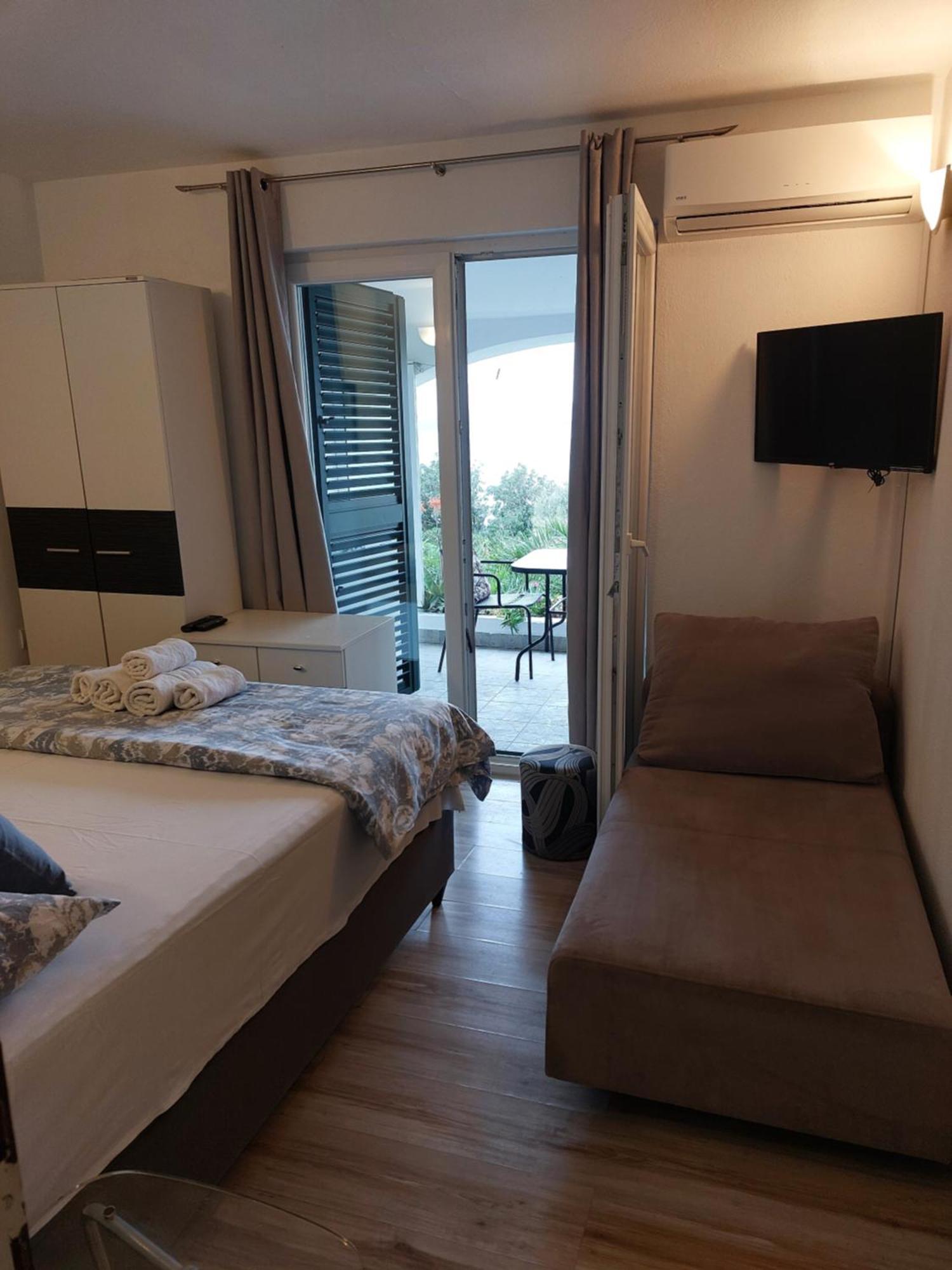 פרומאינה Villa Bratus מראה חיצוני תמונה